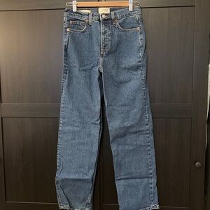 Universal Thread Women’s Highest Rise Straight Ankle Jeans